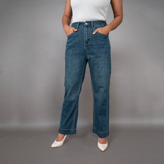 PRESENCE PLUS SIZE STRAIGHT FIT DENIM PANTS
