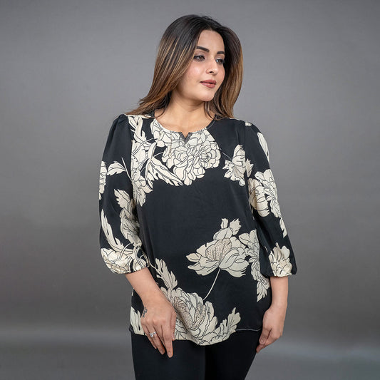 PRESENCE PLUS SIZE FLORAL PRINTED TOP
