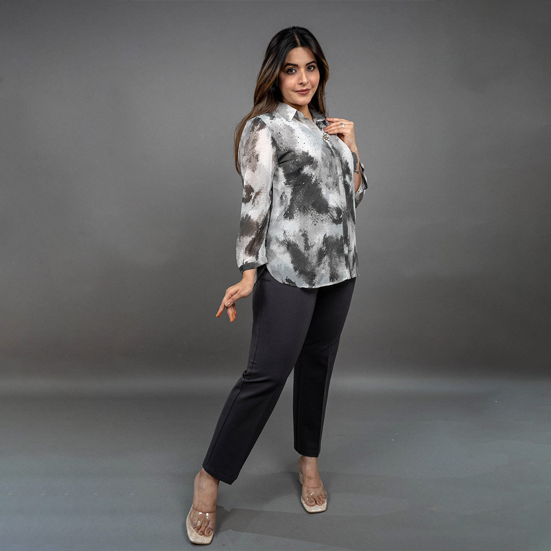 PRESENCE PLUS SIZE MARBLE PRINTED TOP WITH ACCESSORY