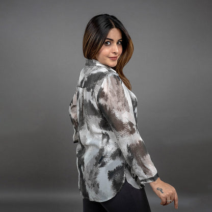 PRESENCE PLUS SIZE MARBLE PRINTED TOP WITH ACCESSORY