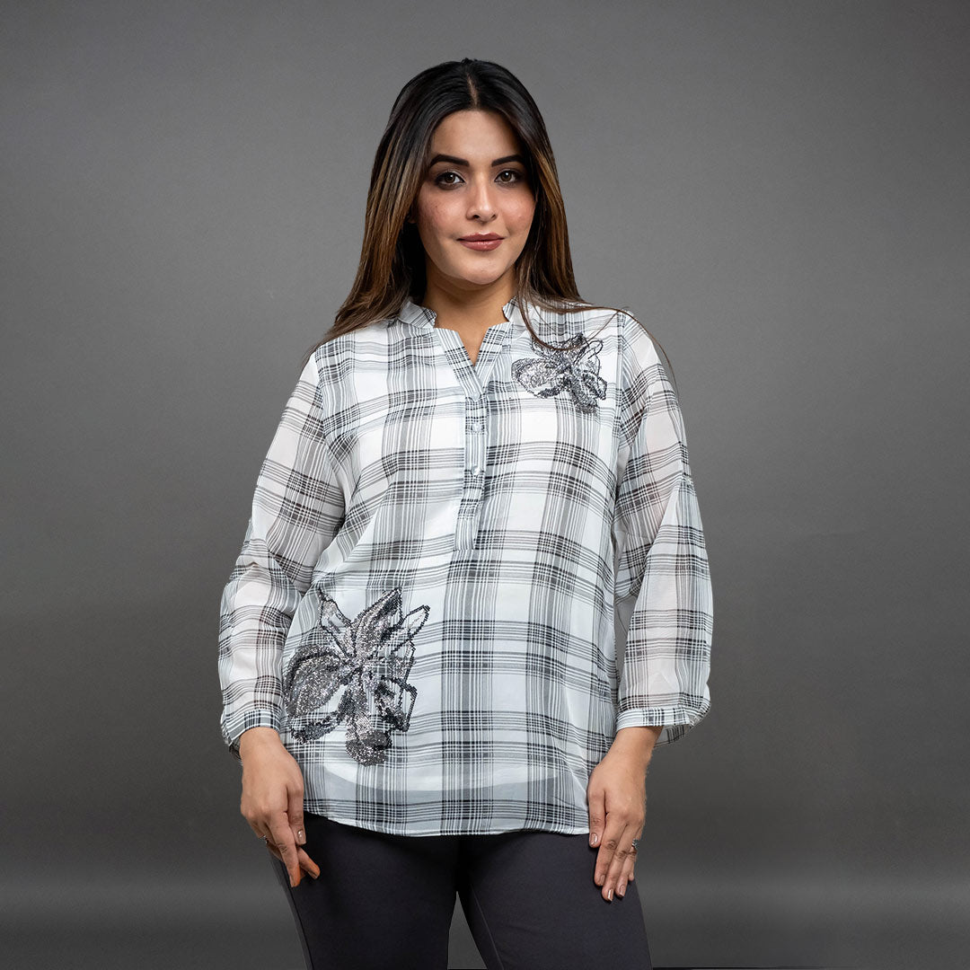 PRESENCE PLUS SIZE CHEX PRINTED TOP WITH RHIMESTONES