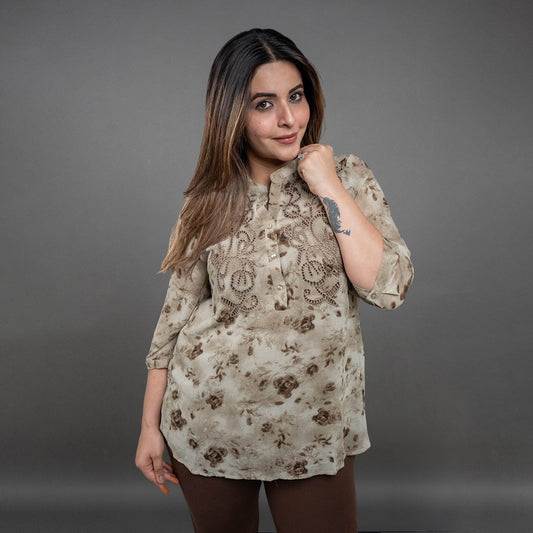 PRESENCE PLUS SIZE TOP  WITH EMBROIDERY