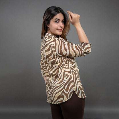 PRESENCE PLUS SIZE TOP WITH APPLIQUE